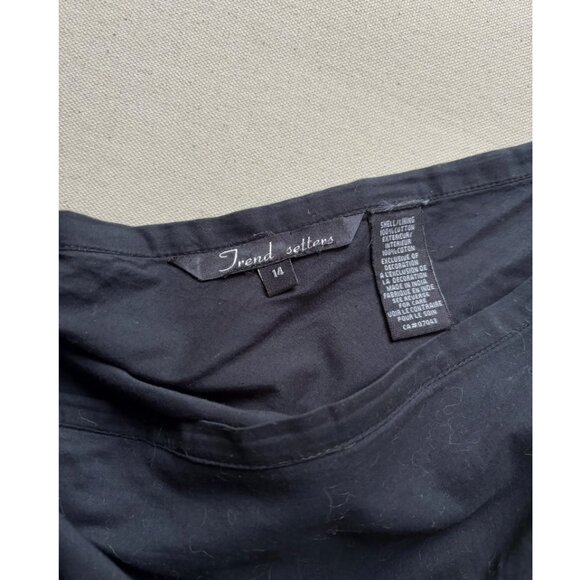 1990s Ruffle Tiered Maxi Skirt, 36" | Vintage Black Cotton Skirt - Picture 4 of 4